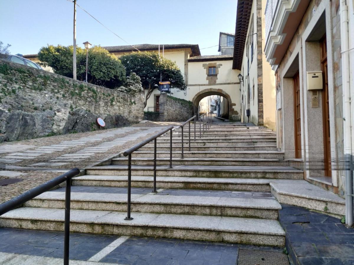 Calle Olavarrieta 16 Bajo Luarca Εξωτερικό φωτογραφία